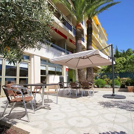 Adagio Promenade Des 4*