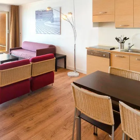 Adagio Promenade Des Aparthotel 4*