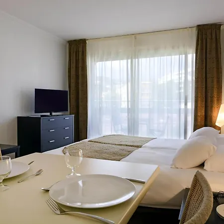 Adagio Promenade Des 4*
