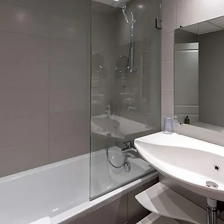 Adagio Promenade Des 4* Nice