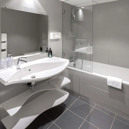 Adagio Promenade Des 4*