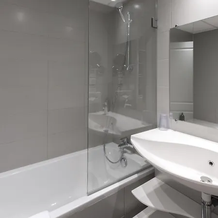 Adagio Promenade Des Aparthotel 4*