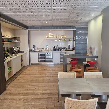 Lejlighedshotel Adagio Promenade Des