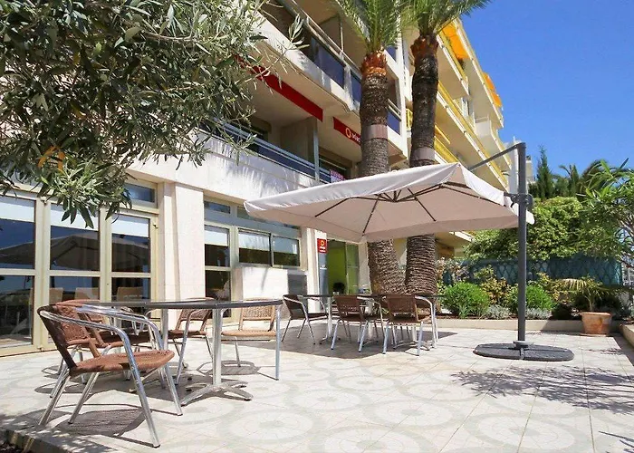 アパートホテル アパートホテル アダージョ プロムナード デ ザングレ