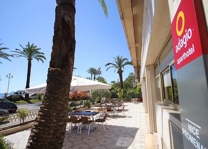 アパートホテル アパートホテル アダージョ プロムナード デ ザングレ