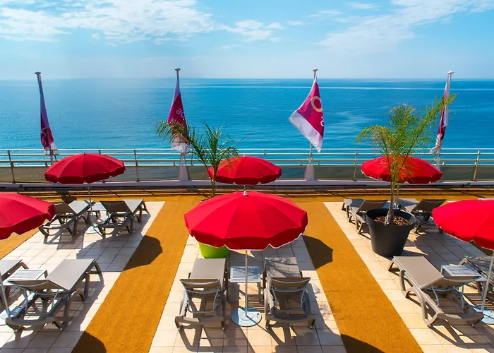 アパートホテル アダージョ プロムナード デ ザングレ 4* ニース