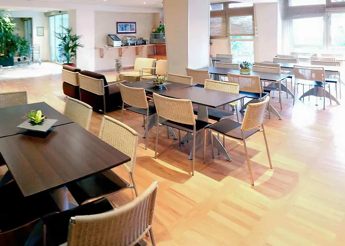 アパートホテル アパートホテル アダージョ プロムナード デ ザングレ