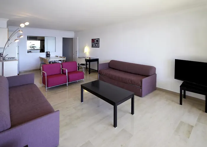 Adagio Promenade Des Apart Otel 4*