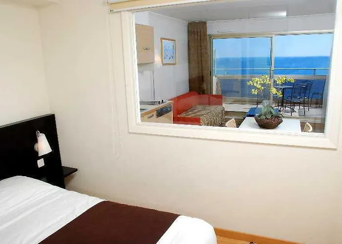 アパートホテル アパートホテル アダージョ プロムナード デ ザングレ