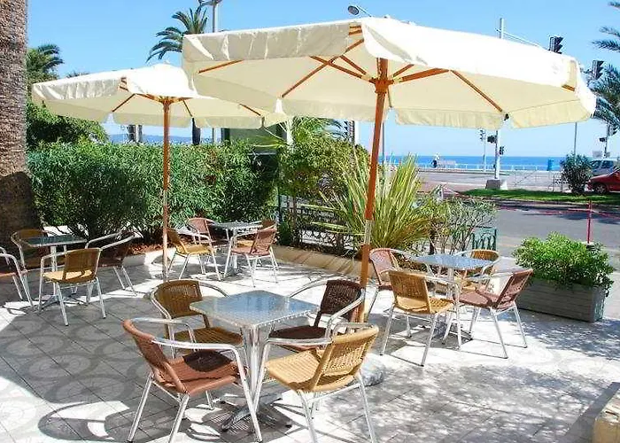 アパートホテル アパートホテル アダージョ プロムナード デ ザングレ 4*