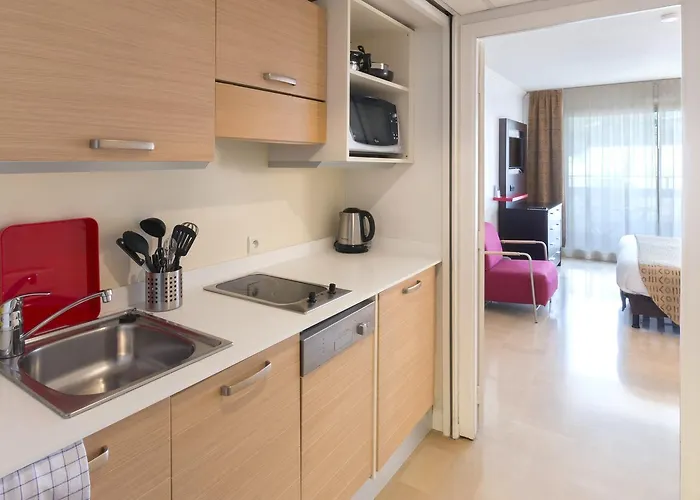 アパートホテル アパートホテル アダージョ プロムナード デ ザングレ